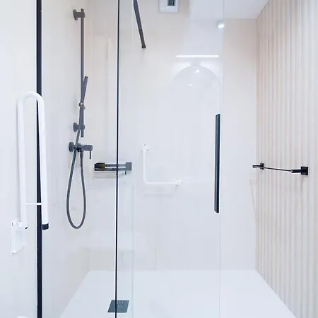 Pod Masztami 2pok Basen Silownia Parking Kołobrzeg