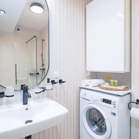 Pod Masztami 2pok Basen Silownia Parking